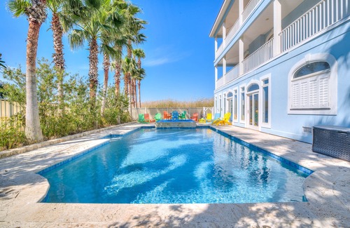 Gulf Shores House | Reunion Beach House- Special Rates with Private Pool & Hot Tub! Deeded Beach Ac