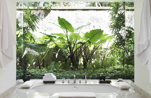 Kampial Hotel | REVĪVŌ Wellness Resort Nusa Dua Bali