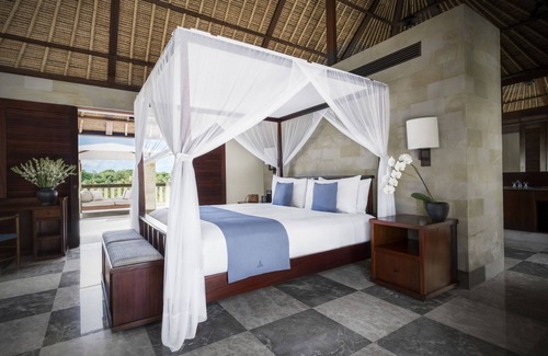 Kampial Hotel | REVĪVŌ Wellness Resort Nusa Dua Bali