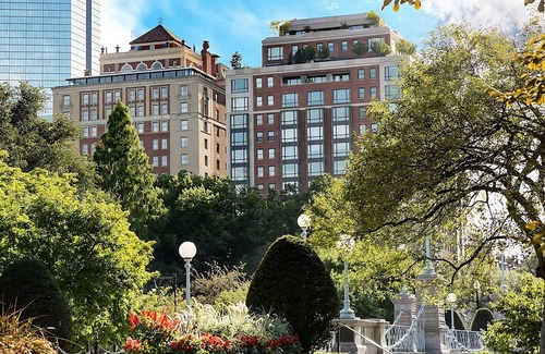 Back Bay East Hotel | Revel In The Lap of Luxury! 2 Relaxing Units near Prudential Tower, Pets Allowed