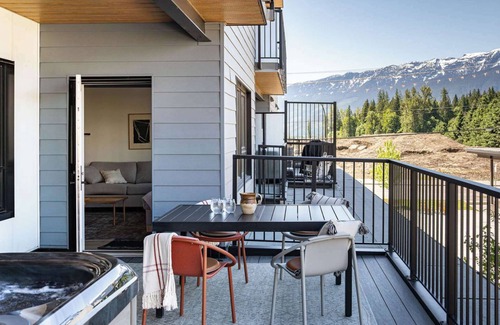 Revelstoke Condo | Revelstoke - Condo with Hot Tub-Sea Eagles Landing