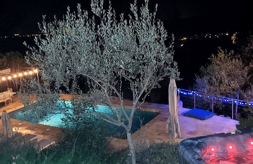 La Motte Villa | REVERIE in PROVENCE/Heated pool+JACCUZI+Air-conditioned rooms/BEACH 20 Min
