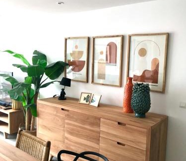 Orient Bay Apartment | Rev’Lointains