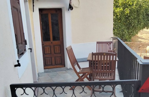 Santa-Reparata-di-Balagna Apartment | Rez de Chaussée Dans un Village Pittoresque au Coeur de la Balagne
