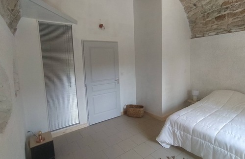 Les Assions Apartment | Rez-de-chaussée -Gîte N°2-Apartment-Private Bathroom