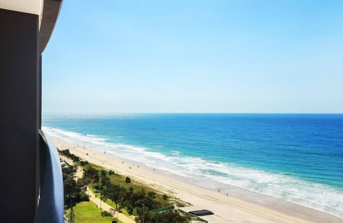 Surfers Paradise Apartment | Rhapsody by the Sea: 360° Ocean Views, Pool & Gym