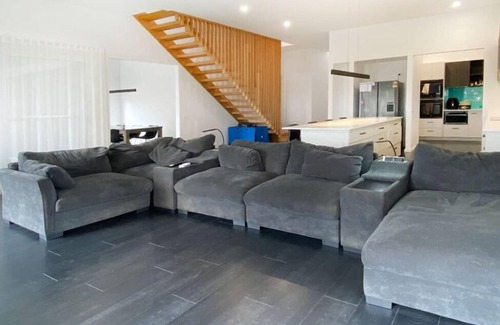 Rhyll House | Rhyll Luxury Retreat Phillip Island