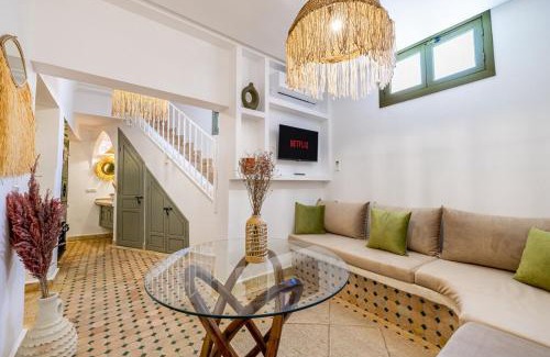 Kasbah Villa | Riad Dar Mimouna -Exclusive&Brand new -Pool- 8pax
