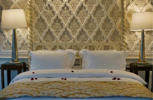 Ain Azlitan House | Riad Maison Bleue and Spa