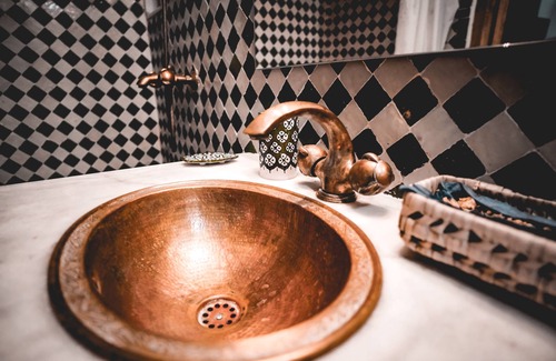 Zekkak Er Roumane House | Riad Rasia