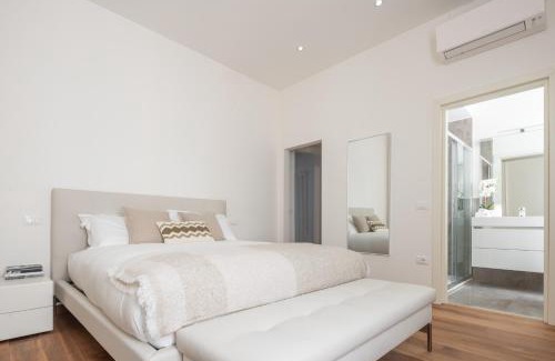 San Polo Apartment | Rialto Deluxe Grand Canal View R&R