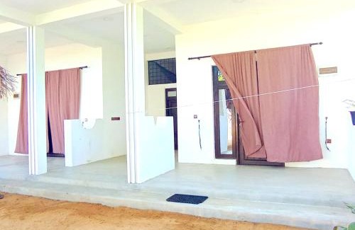 Pottuvil Division 2 Apartment | Rice Fields villa East Arugambay