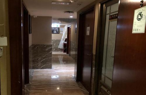 Tsim Sha Tsui House | Rich Hostel
