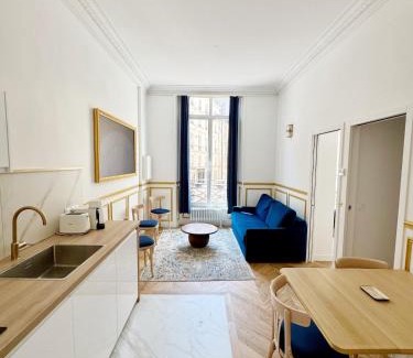 Palais-Royal Apartment | Richelieu Charm center of Paris