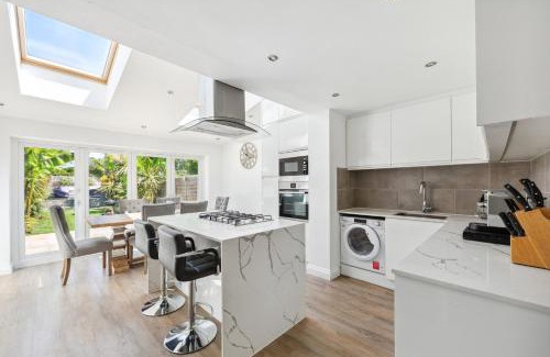 Twickenham Riverside Villa | Richmond Riverside Villas