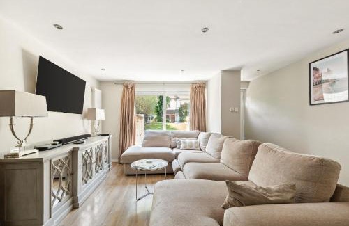 Twickenham Riverside Villa | Richmond Riverside Villas