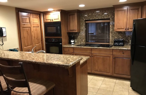 Tahoe Village Resort | Ridge Tahoe Resort 2A, 2 master suites