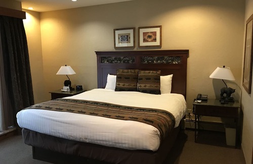 Tahoe Village Resort | Ridge Tahoe Resort 2A, 2 master suites