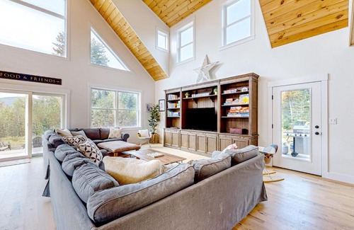 Whitefield House | Ridgeview