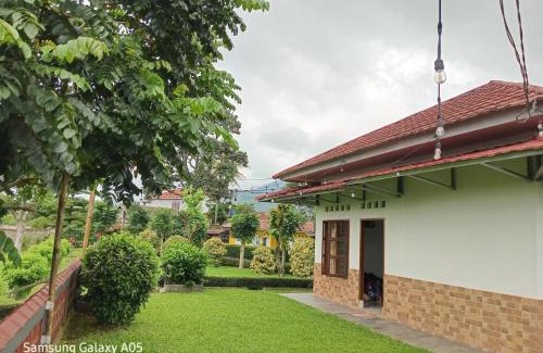 Cijeruk Villa | Riel's farm by nyaman Disini