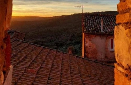 Monteverdi Marittimo Apartment | Rifugio del Borgo Antico - If you love the Maremma, here is the ideal residence for you.