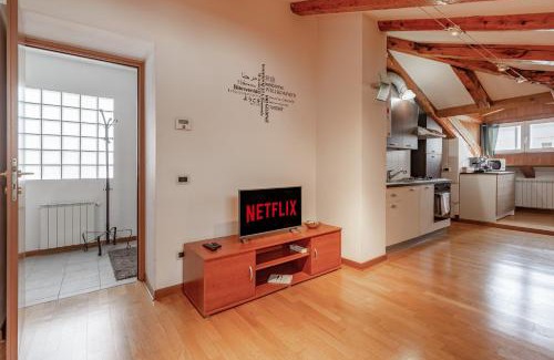 Trieste Old Town Apartment | Rifugio Hemingway, Trieste centro con parcheggio
