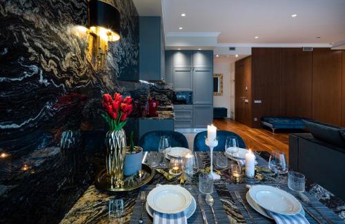 Centrs Apartment | Riga Active Center Luxury Two Bedroom Apartment With Parking
