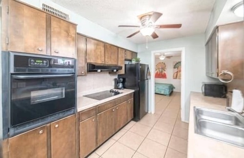 Midland House | Right At Home- Midland Grand Lodging
