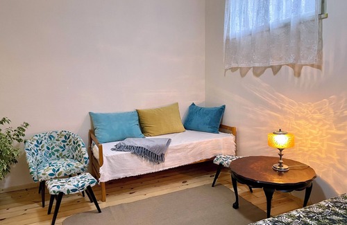 Sofia City Center Apartment | Right in the center of the city! 1st floor 2 bedroom apartment on a quiet street