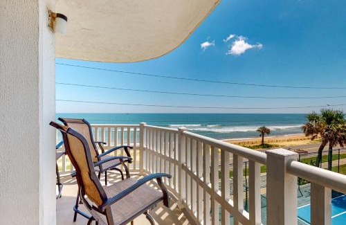 Flagler Beach Apartment | Right on the Shores, Apt 306