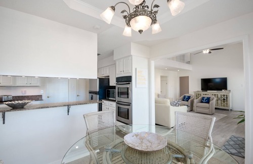 Slidell House | Right Outside of New Orleans - Amazing Family-Friendly 4BR Waterfront Home
