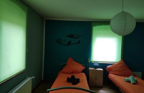Meuspath House | Ring-Speed Motorsport