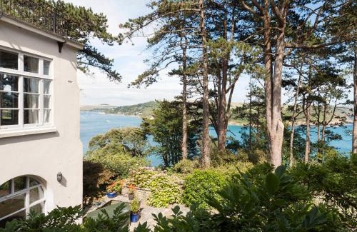 Salcombe House | Ringrone 3