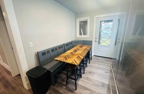 Grand Rapids House | Rink Side Retreat