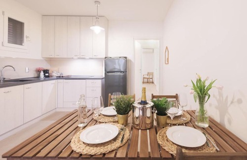 Riotorto Apartment | Riotorto - Appartamento con terrazzo vista mare e giardino