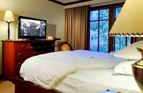 Aspen Resort | Ritz Carlton Resort & Spa, Ski-In/Out, Aspen