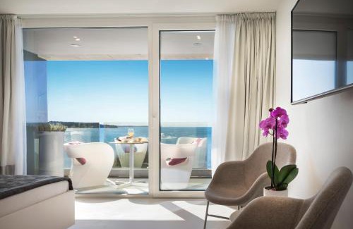 Novigrad Hotel | RIVALMARE Beach Boutique Hotel - NEW!