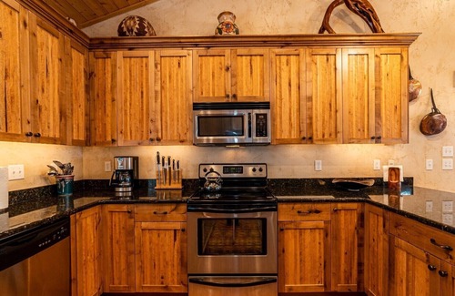 Salt Lake Mountain Resorts House | Rivamonte by Cottonwood Lodging