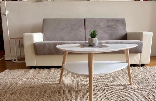 Barriera Vecchia-San Giacomo Apartment | RivApartments2 with private parking
