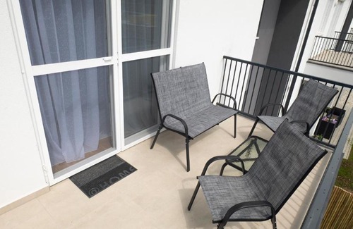 Sarvar Apartment | River and Lake I. Apartman