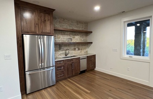 Ashton House | River front w/view of Tetons - Fall River Vista