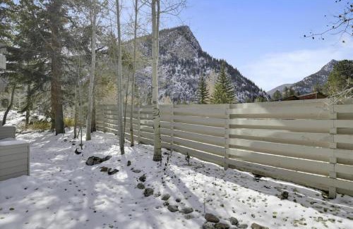 Frisco Apartment | River Glen #106C