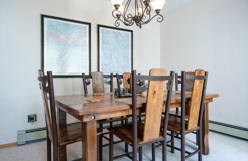 Frisco House | River Glen 203B