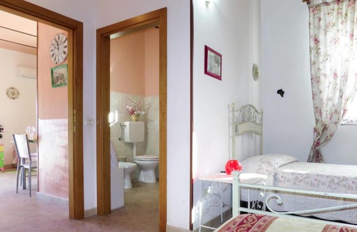 Bettona Apartment | River Melody 151S