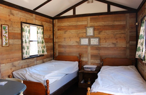 Eagle Rock House | River Rest Primitive Cabin