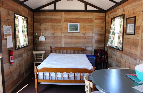 Eagle Rock House | River Rest Primitive Cabin