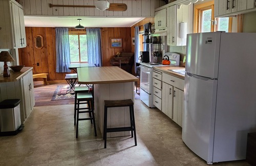 Hayward Cabin | River Retreat-Cozy Cabin on 3 Acres in Hayward
