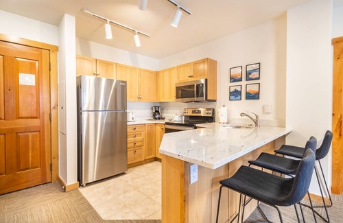 River Run Condo | River Run Condo w/Courtyard View, Short Walk to Keystone Base Area & Gondola