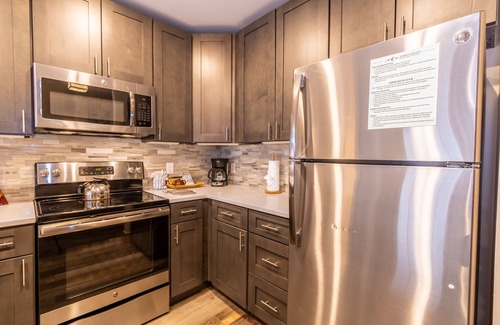 River Run Condo | River Run Condo w/Slope Views from Balcony, Walk To Gondola/Shops/Dining!