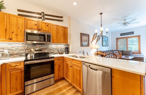 River Run Condo | River Run Village Condo w/Mountain Views, Short Walk to Gondola/Shops/Dining